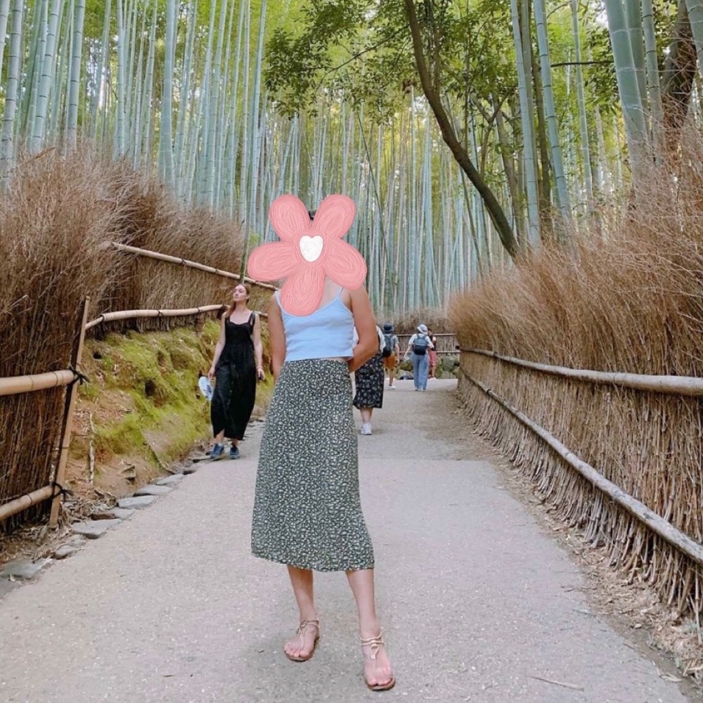 Brandy Melville One Size Midi Floral Skirt